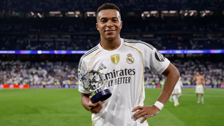 MBAPPÉ ZRÓWNAŁ SIĘ Z RAÚLEM! FRANCUZ JUŻ WŚRÓD NAJLEPSZYCH STRZELCÓW LIGI MISTRZÓW